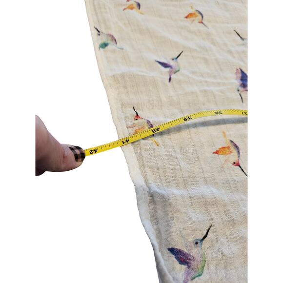 Rare Lulujo Baby Muslin Swaddle Blanket Bamboo Hummingbird Bird Print Boho - Picture 5 of 5